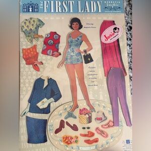 Vintage Jackie Magnetic Dress-Up Set